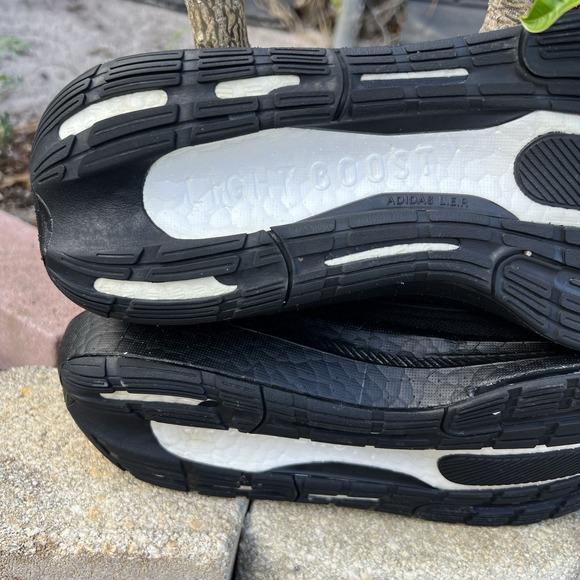 Adidas UltraBoost Light Running Shoes Mens Sz 11.5 Triple Black Training Sneaker - Picture 9 of 10